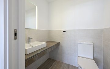 Property slide 18