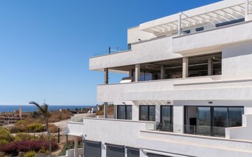 Property slide 21