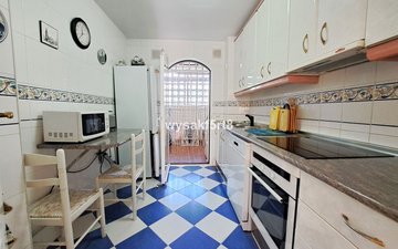 Property slide 25