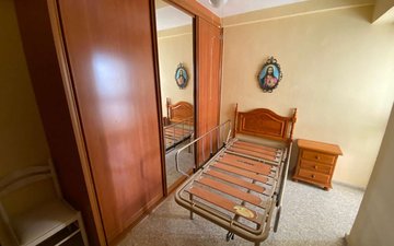 Property slide 28