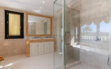 Property slide 24
