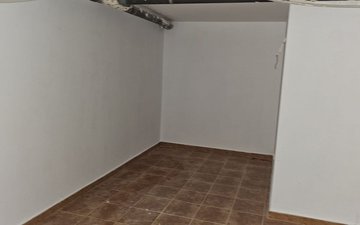 Property slide 29
