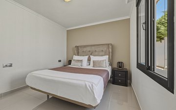 Property slide 23