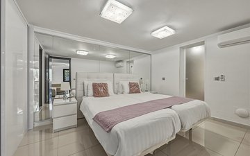 Property slide 25