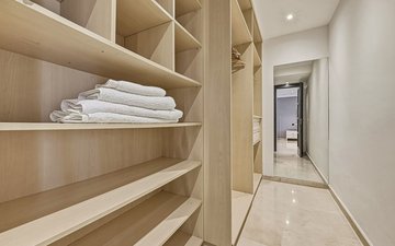 Property slide 31