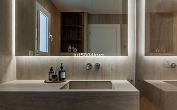 Property slide 20