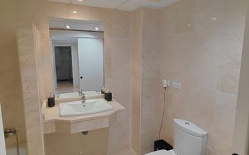 Property slide 21