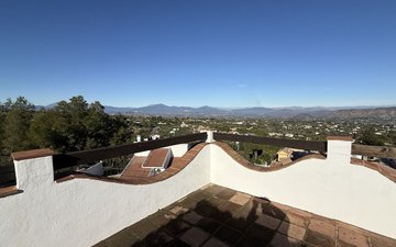 Property slide 29