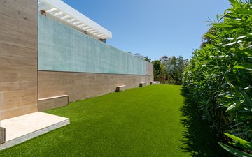 Property slide 50