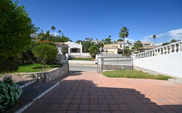 Property slide 5
