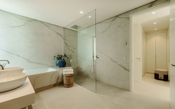 Property slide 35