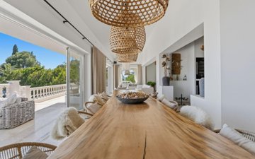 Property slide 10
