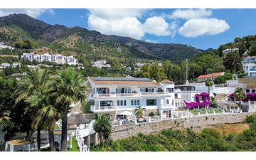 Property slide 39