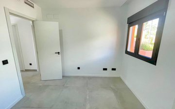 Property slide 21