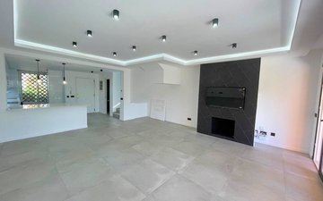 Property slide 4