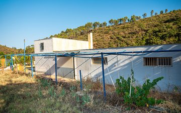 Property slide 10