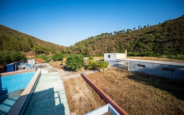 Property slide 15
