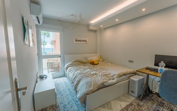 Property slide 10