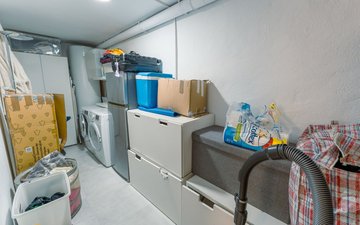 Property slide 22