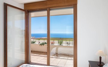 Property slide 21