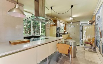 Property slide 20