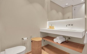 Property slide 25