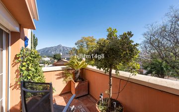 Property slide 10