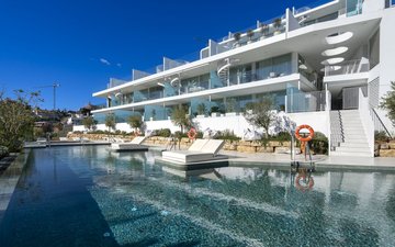 Property slide 24