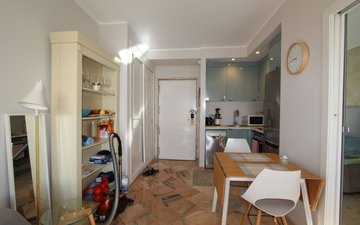Property slide 9