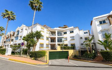 Property slide 19