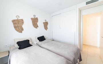 Property slide 18