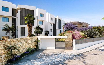 Property slide 18