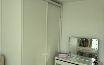 Property slide 17