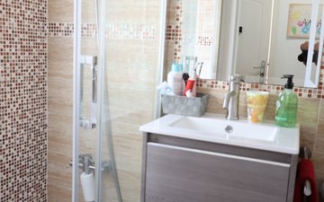 Property slide 20
