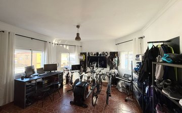 Property slide 18