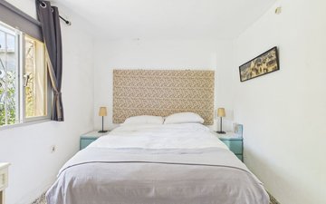 Property slide 12