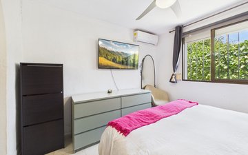 Property slide 16