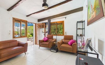Property slide 4