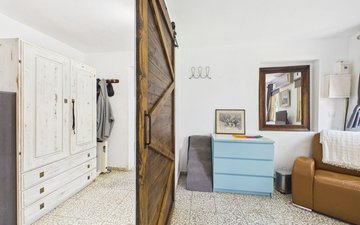 Property slide 9