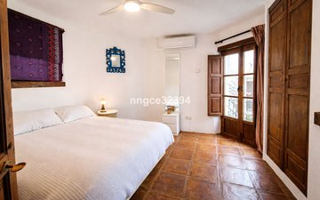 Property slide 17
