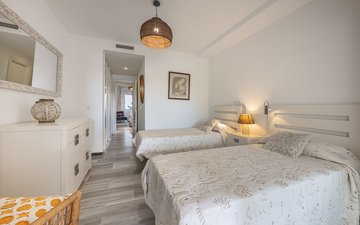 Property slide 14