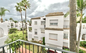 Property slide 17