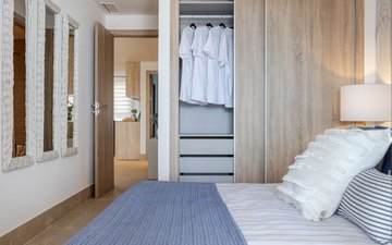 Property slide 16