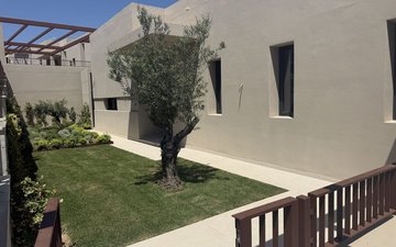 Property slide 4