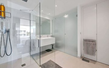 Property slide 15