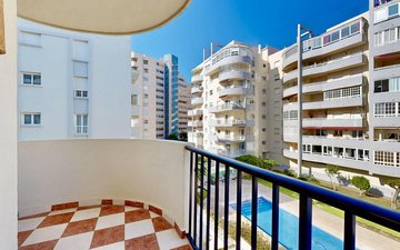 Property slide 16