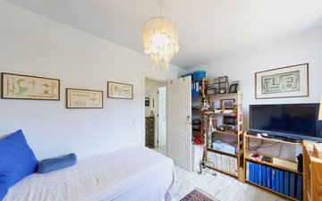 Property slide 14