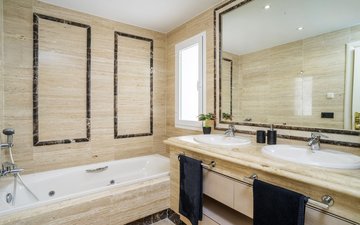 Property slide 14