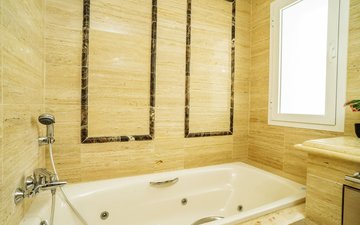 Property slide 15