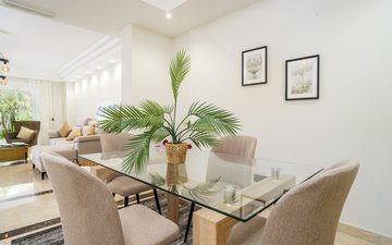 Property slide 21